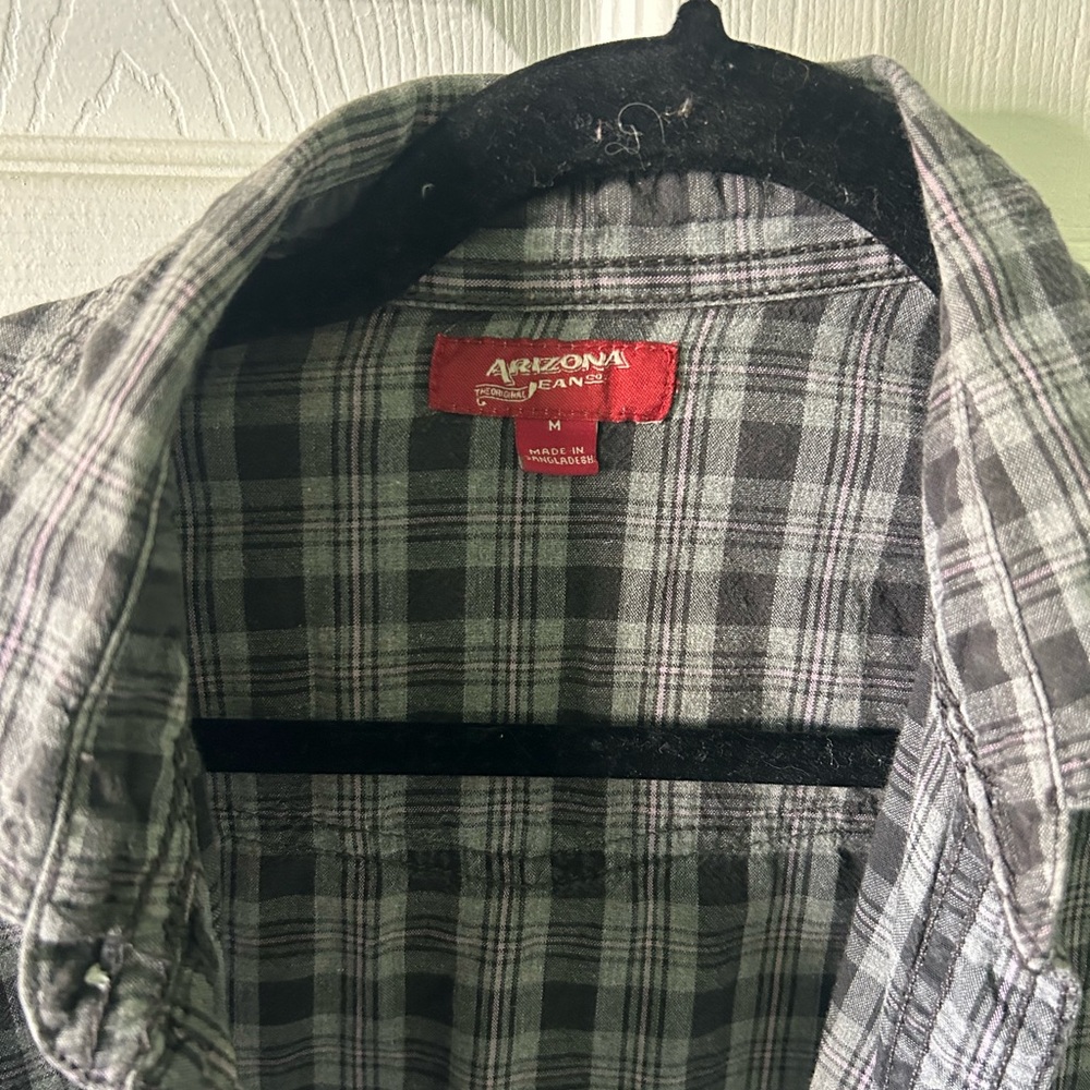 Men’s button down - Picture 2 of 5